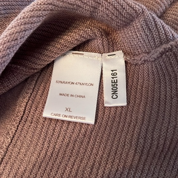 Eva Mendez pink sweater size XL NWT - Picture 9 of 11